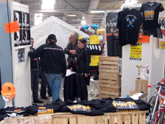 Le stand du Rhino Blitz Racing Team aux Puces de Niort 2006